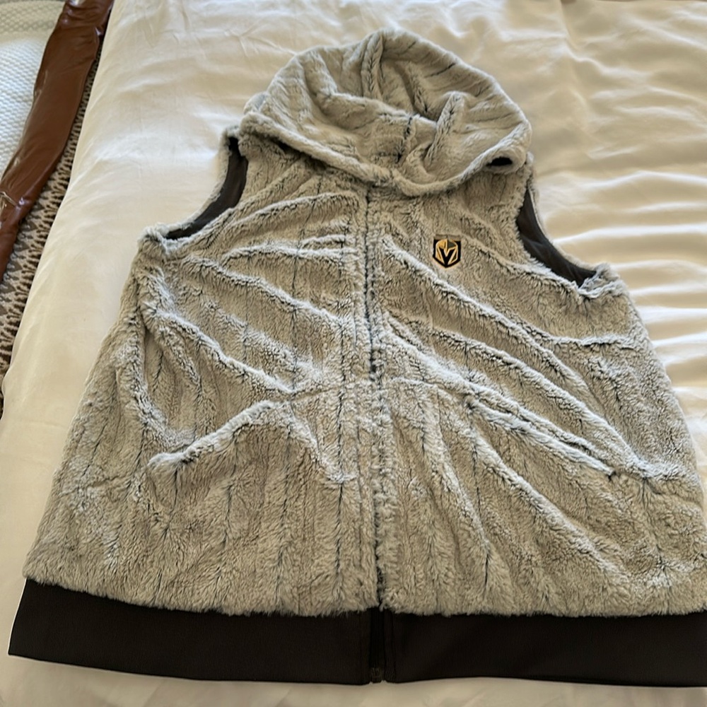 Antigua Gray Hooded Plush Vest
